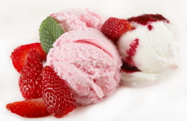 Lody truskawkowe