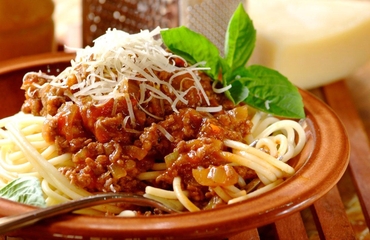 Spaghetti z sosem bolońskim